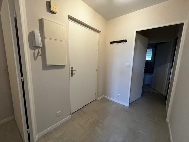 Appartement à vendre - 49 m² - 2 pièces - 95380 Louvres - Photo 5